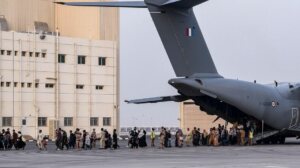 Opération APAGAN : accueillir les réfugiés menacés par les Talibans